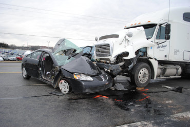 ELD Mandate Has “Likely” Led To “Increase In Crashes, Unsafe Driving,” New Study Finds