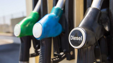 Truckers: Fill up your tank ASAP. Diesel could surge $.60 per gallon this week