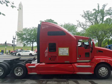 Trucker rally for fair rates gets White House attention