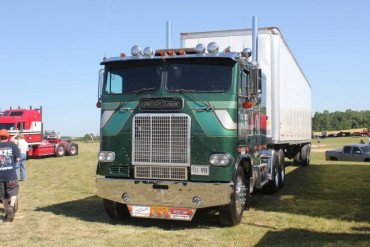 Truckers’ songs which are making your trip perfect