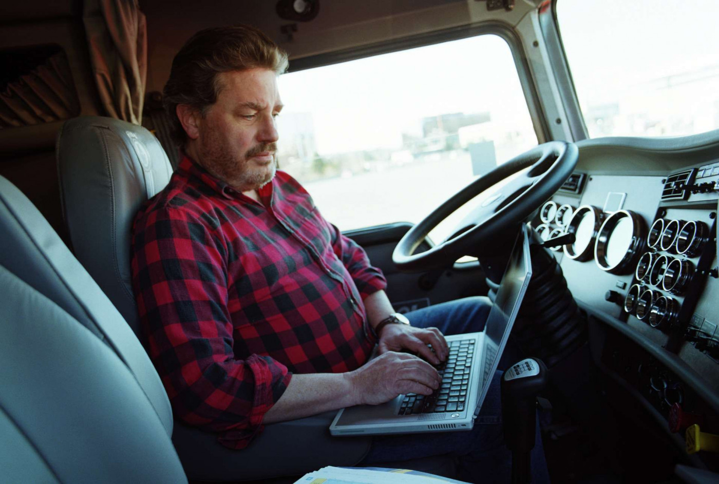 How to avoid mistakes when hiring drivers