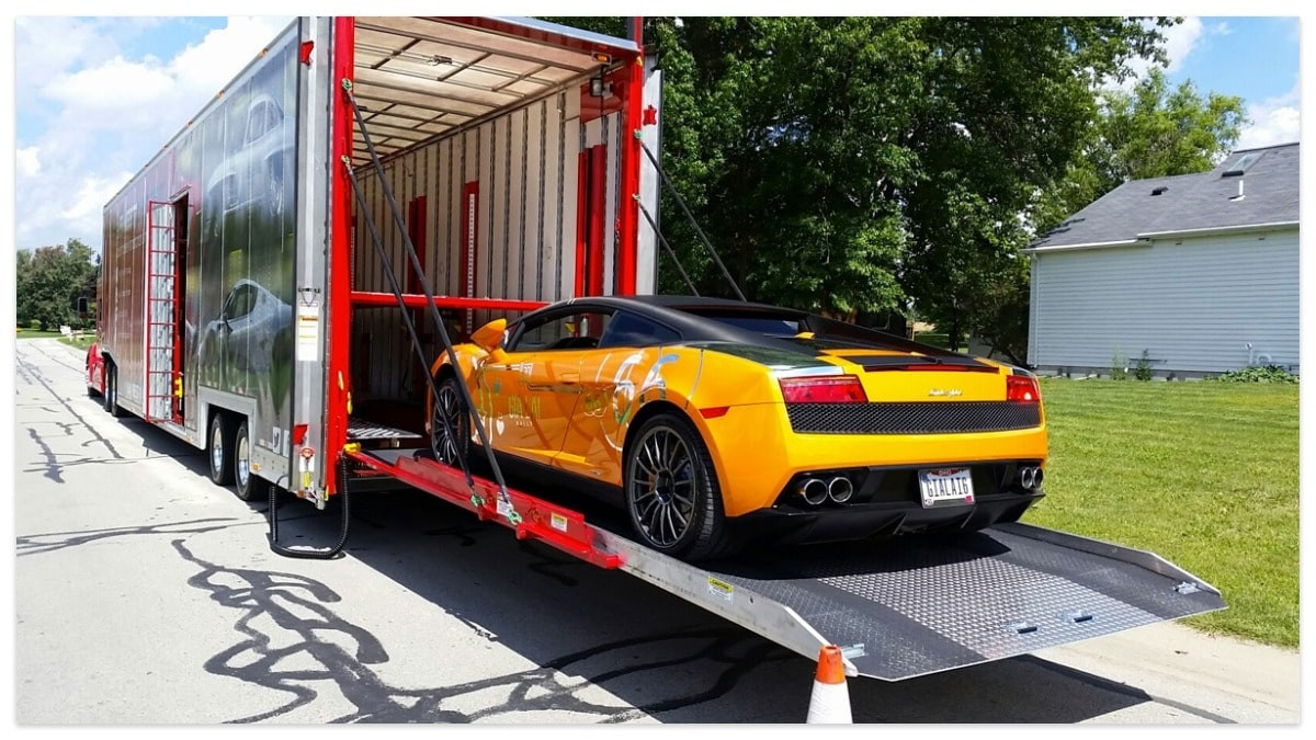 Luxury auto transport